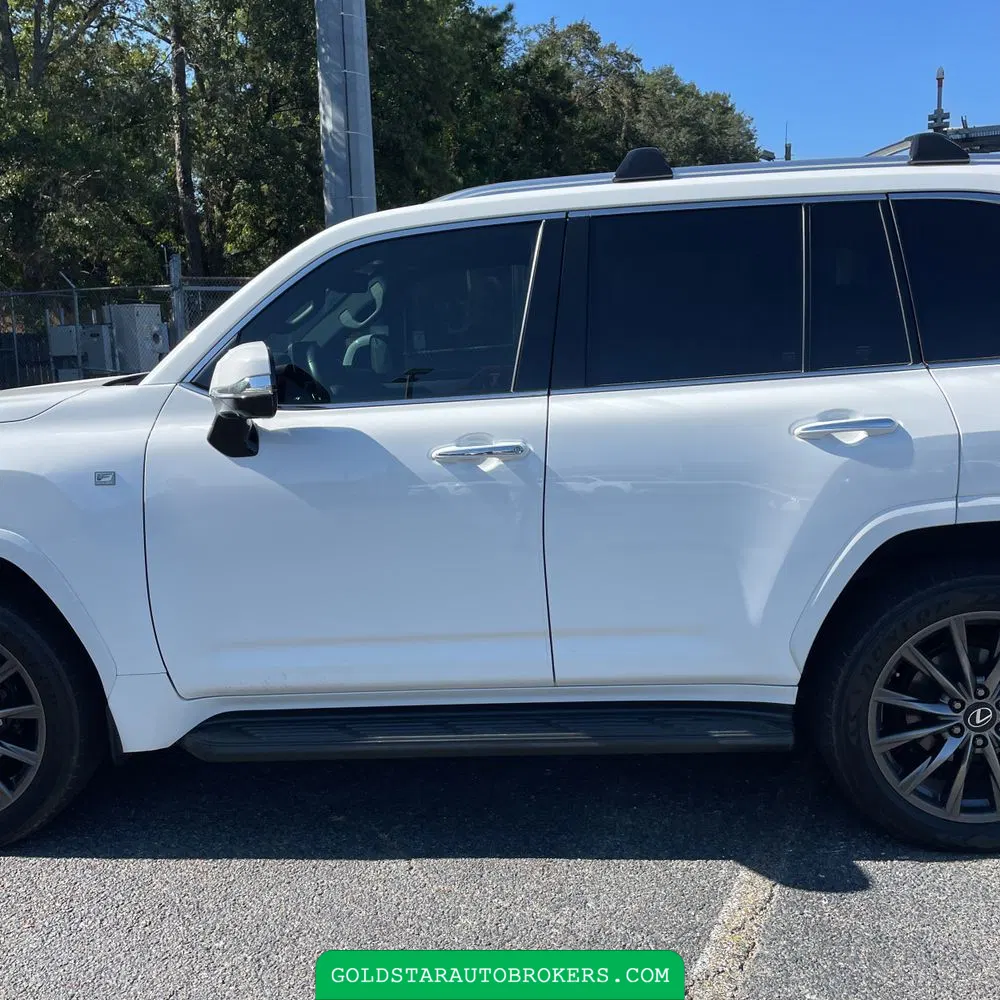 2023 Lexus LX 600 F SPORT Handling