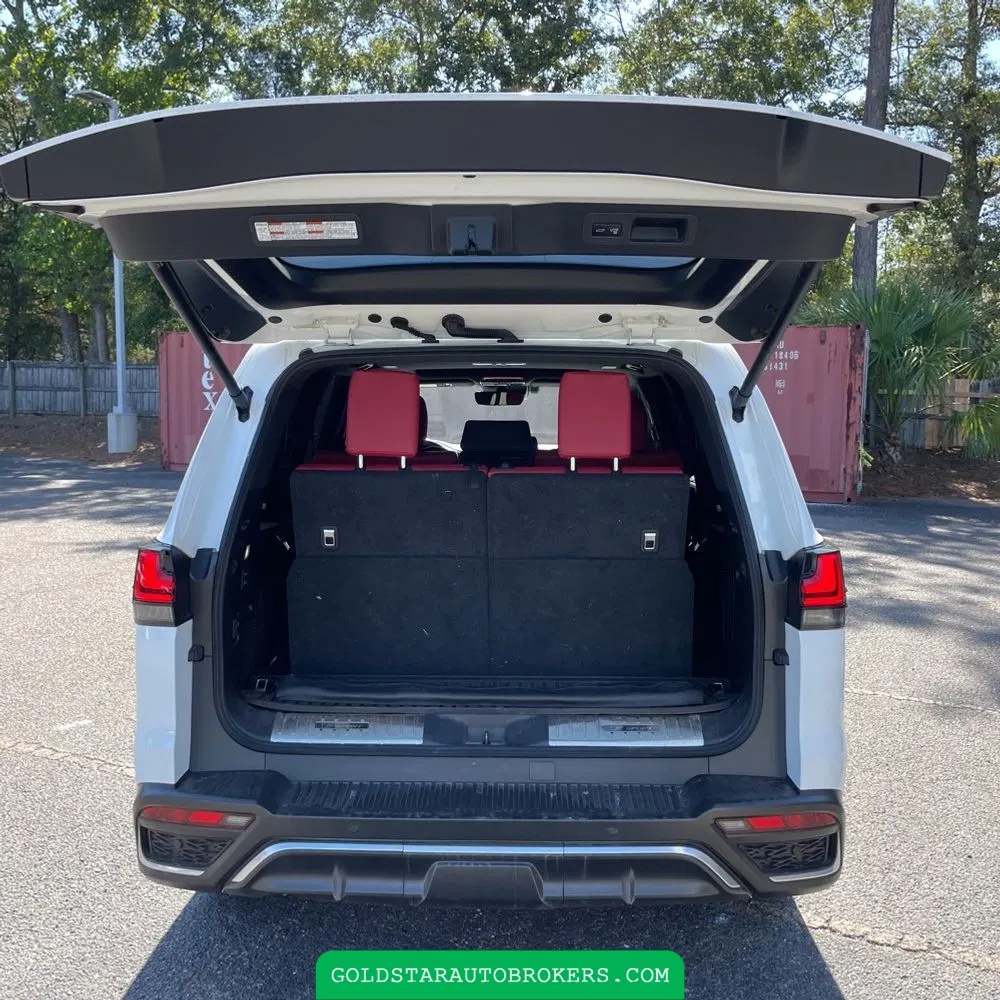 2023 Lexus LX 600 F SPORT Handling