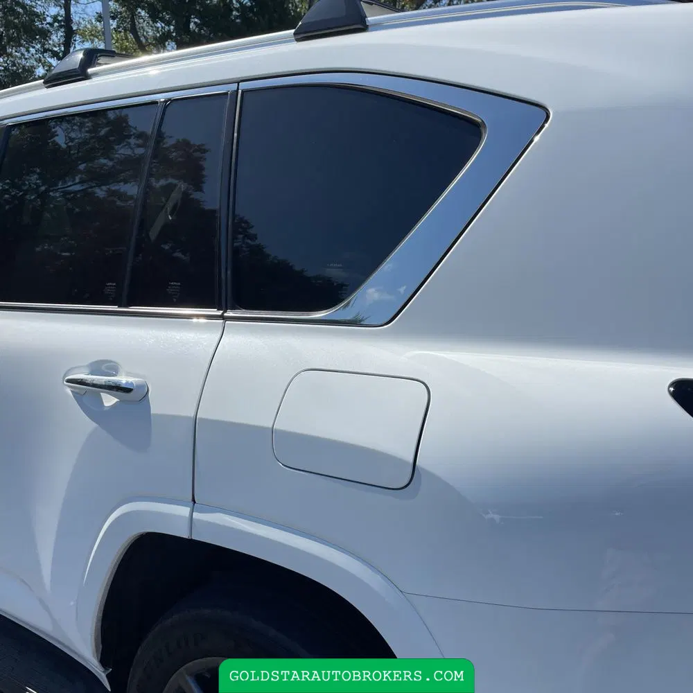 2023 Lexus LX 600 F SPORT Handling