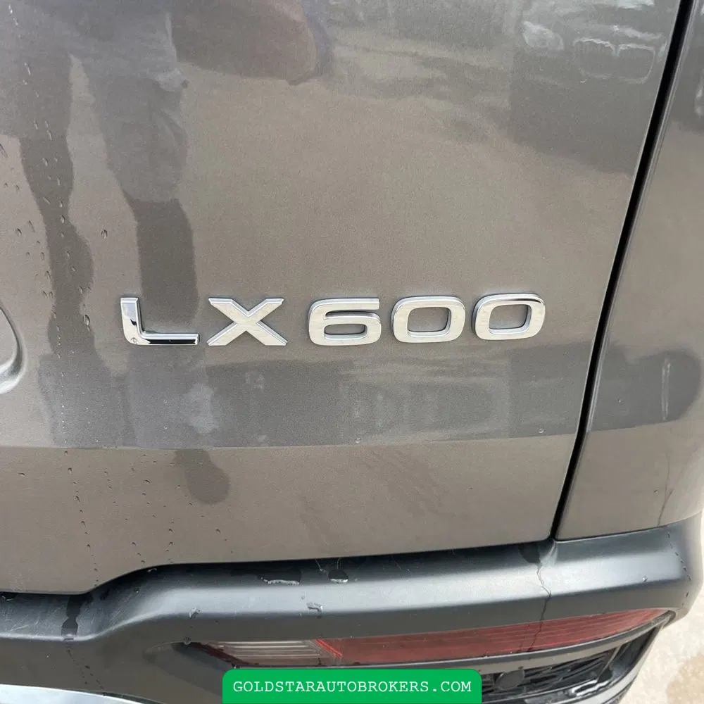 2024 Lexus LX 600 F SPORT Handling