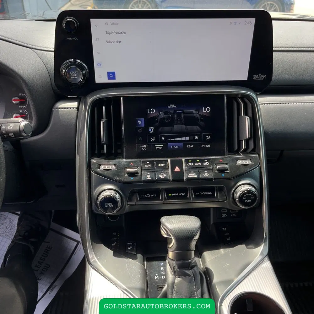 2024 Lexus LX 600 F SPORT Handling