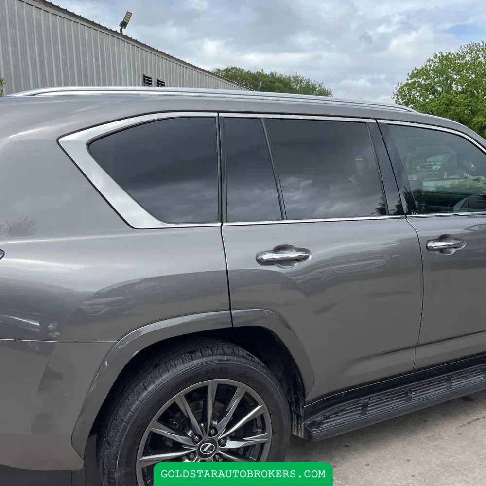 2024 Lexus LX 600 F SPORT Handling