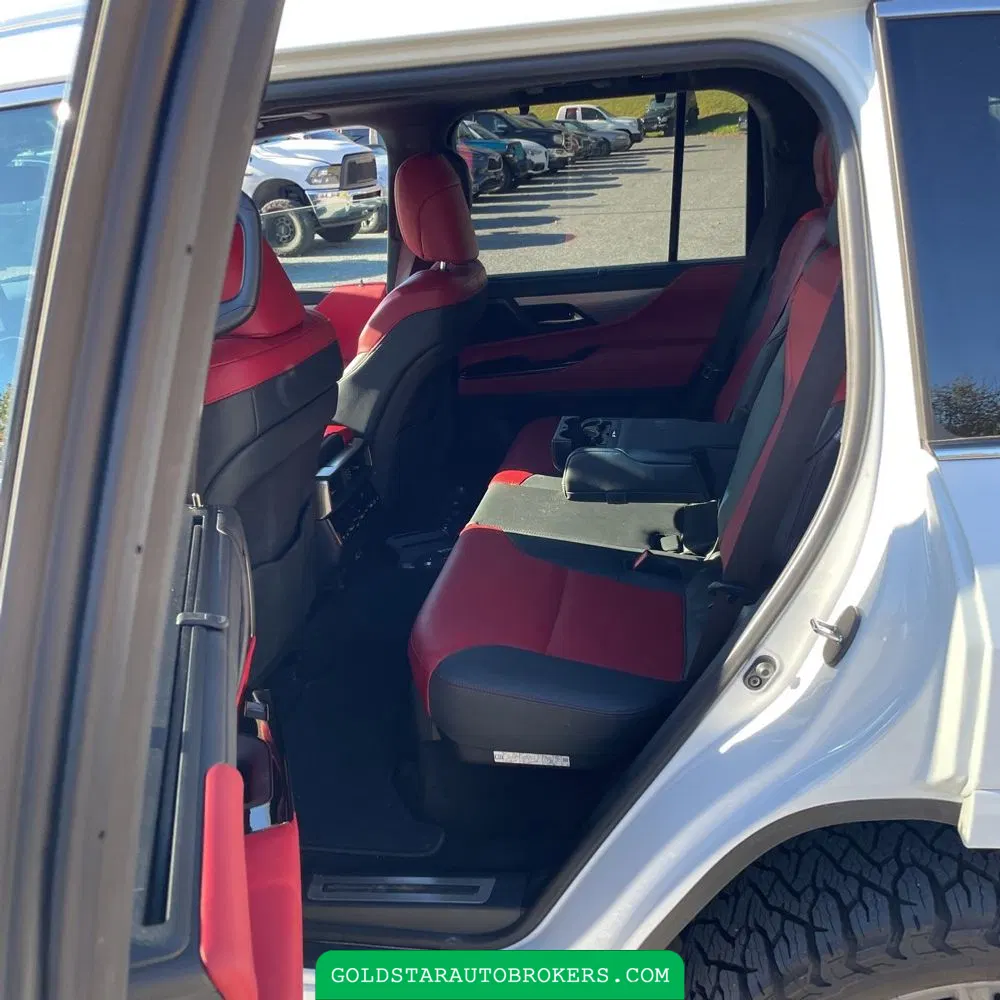 2024 Lexus LX 600 F SPORT Handling