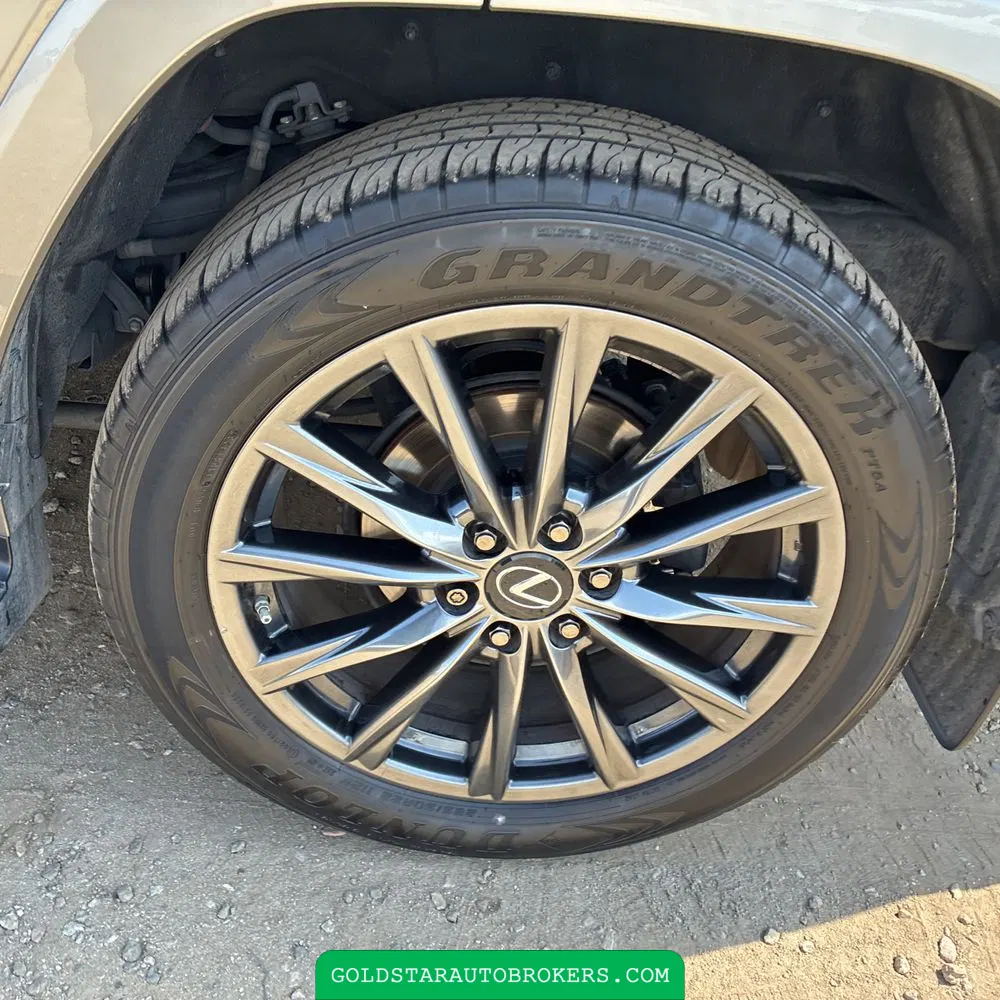 2023 Lexus LX 600 F SPORT Handling