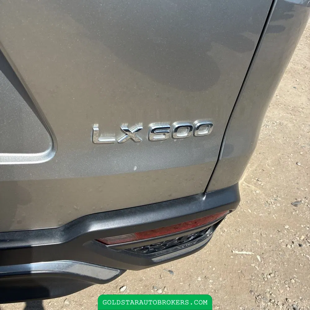 2023 Lexus LX 600 F SPORT Handling