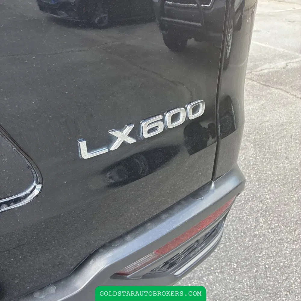 2022 Lexus LX 600 F SPORT Handling