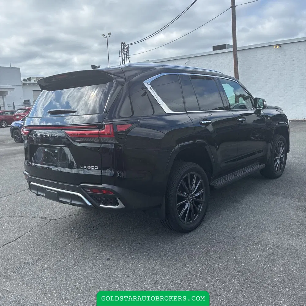 2022 Lexus LX 600 F SPORT Handling