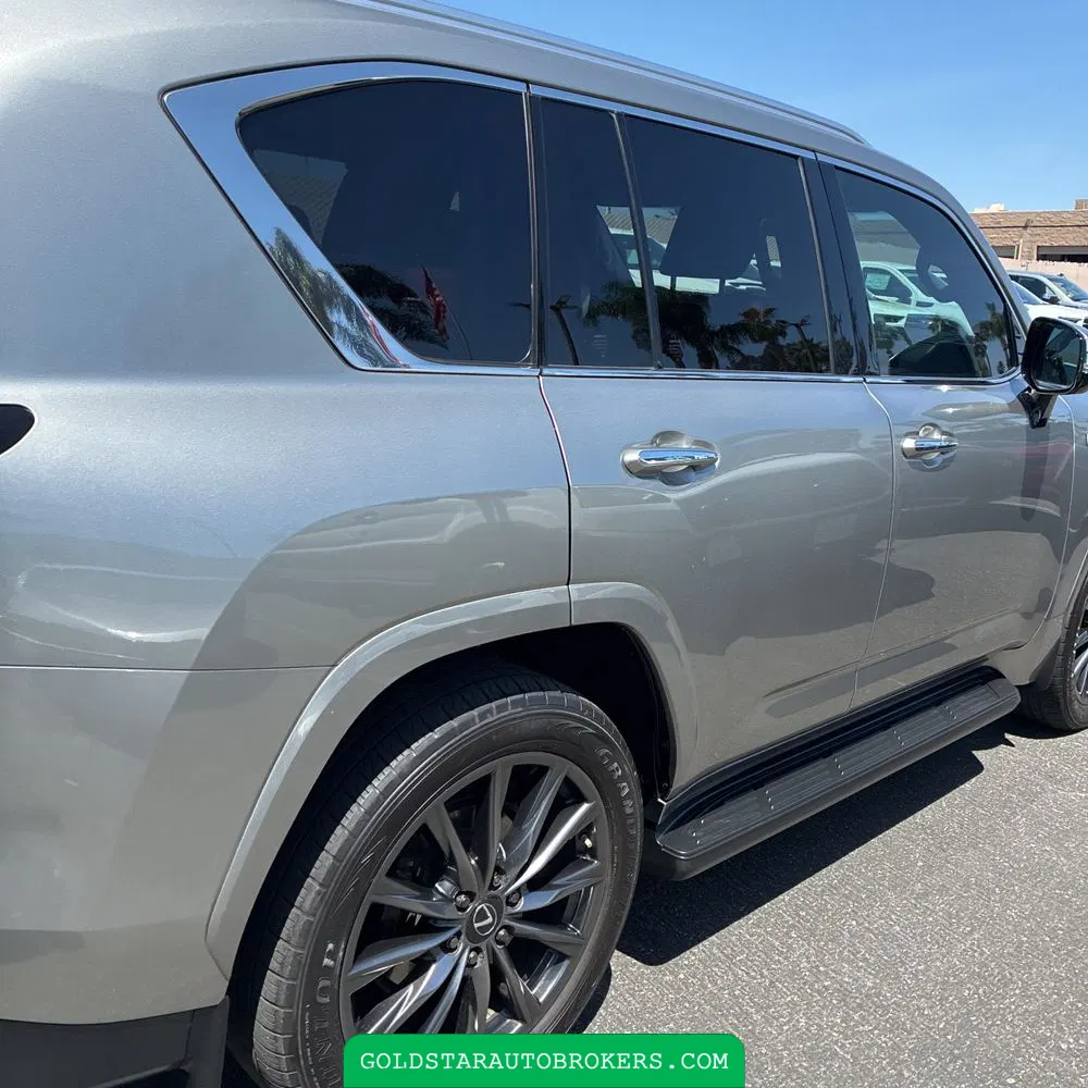 2023 Lexus LX 600 F SPORT Handling