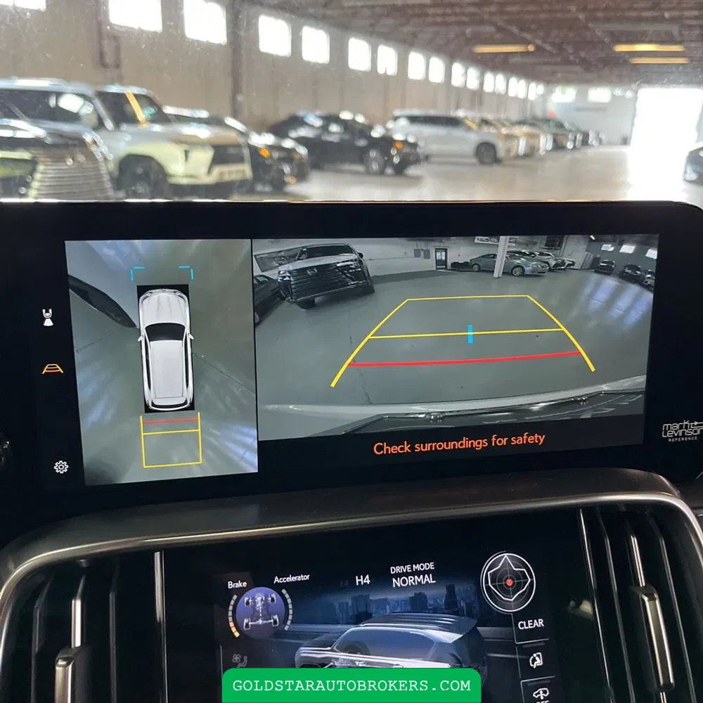 2025 Lexus LX 700h Overtrail