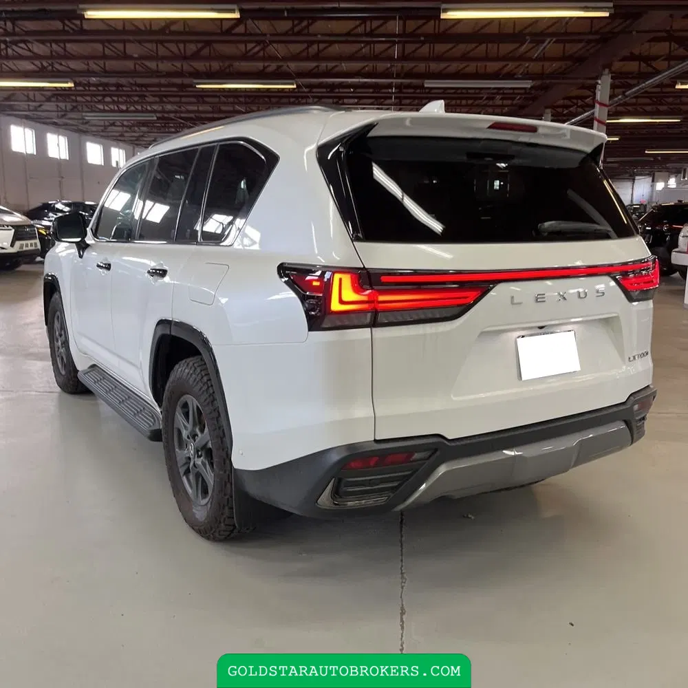 2025 Lexus LX 700h Overtrail