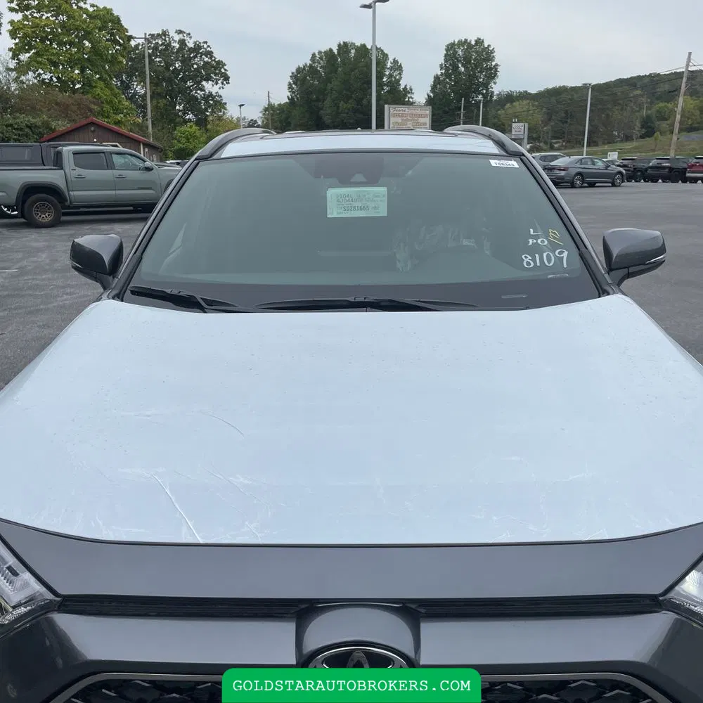 2025 Toyota RAV4 Plug-in Hybrid SE
