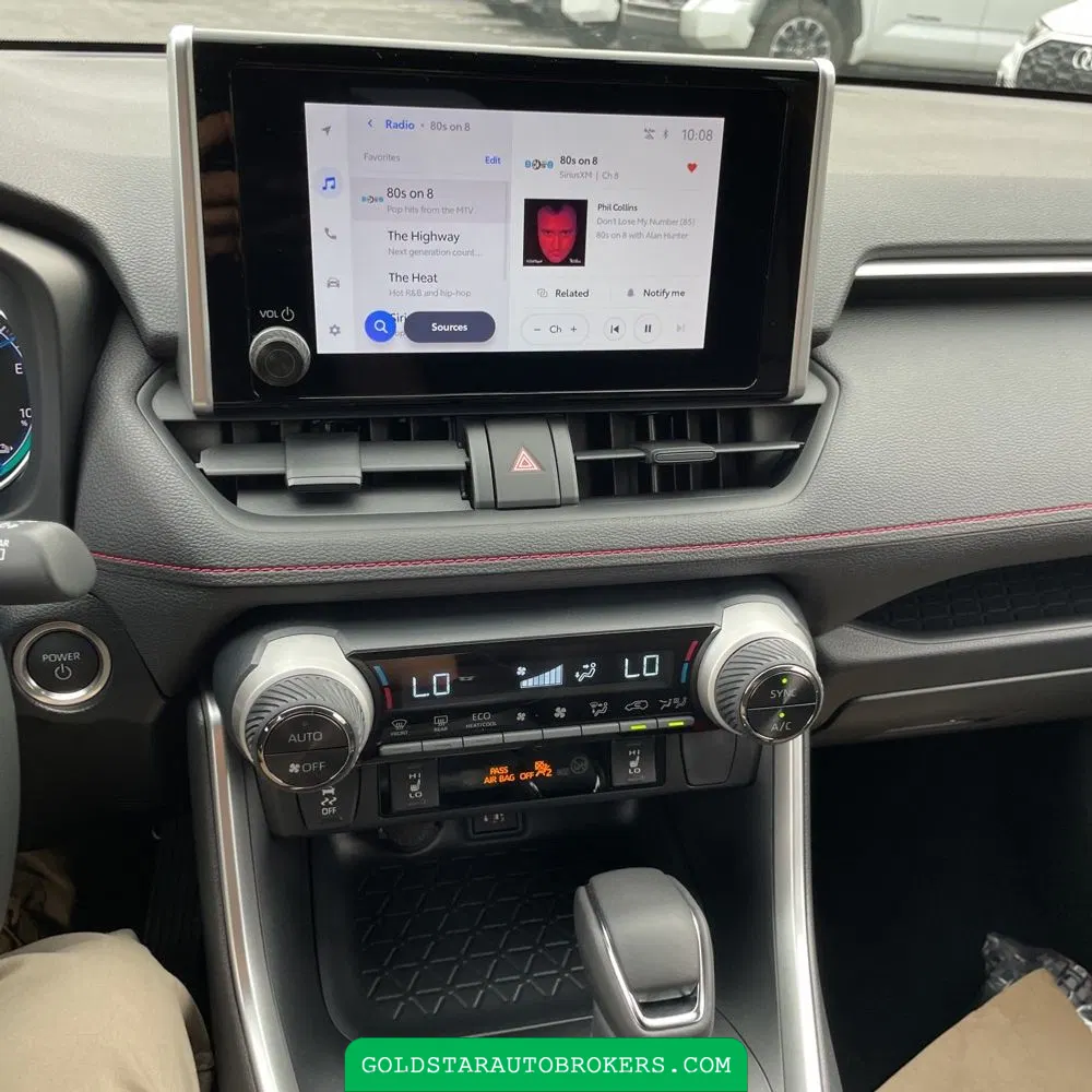2025 Toyota RAV4 Plug-in Hybrid SE