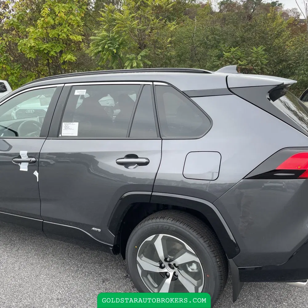 2025 Toyota RAV4 Plug-in Hybrid SE