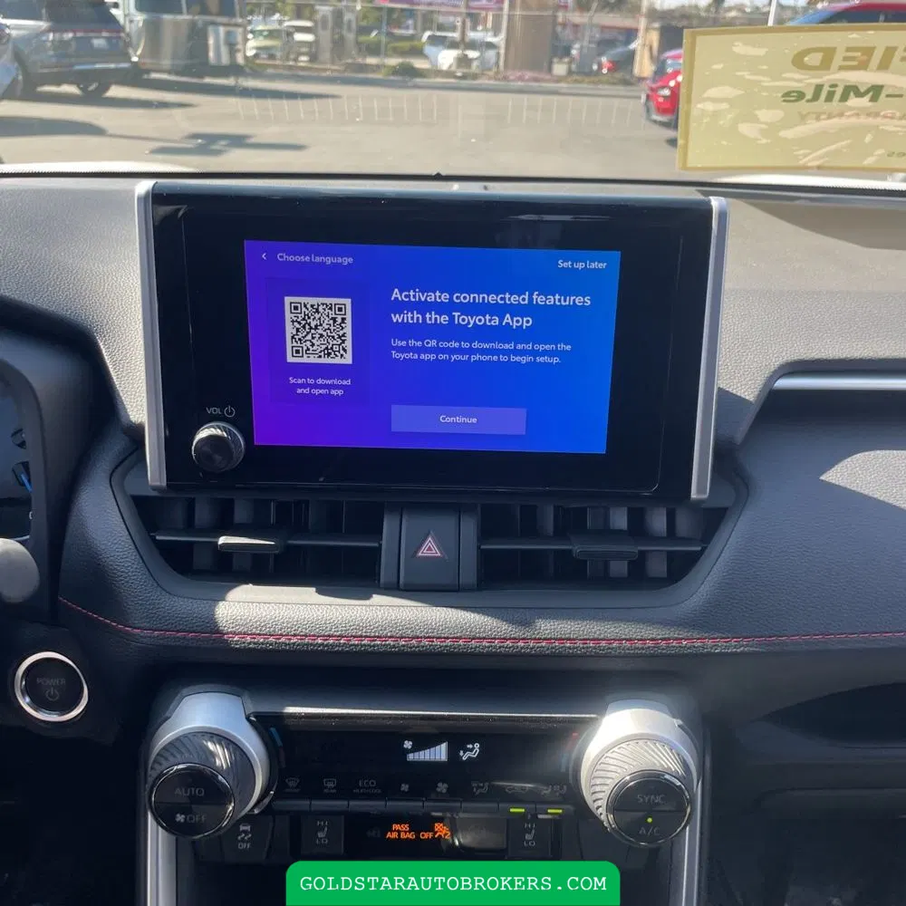 2025 Toyota RAV4 Plug-in Hybrid SE