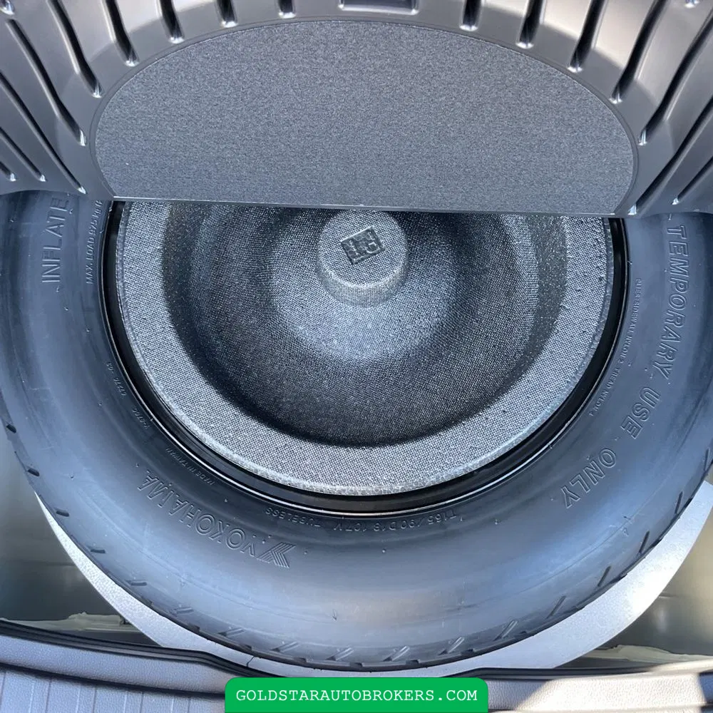 2025 Toyota RAV4 Plug-in Hybrid SE
