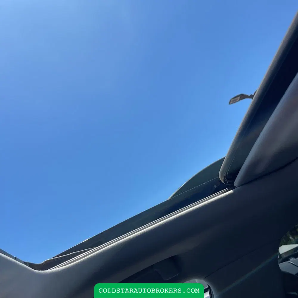 2018 Toyota Land Cruiser Base