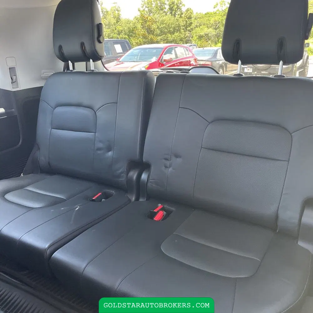 2018 Toyota Land Cruiser Base