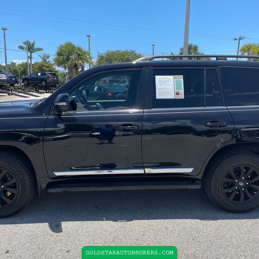 2018 Toyota Land Cruiser Base