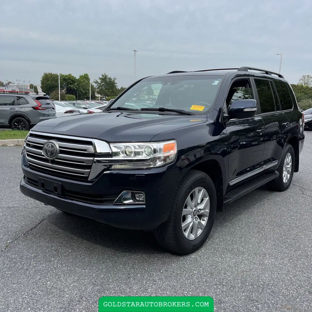 2016 Toyota Land Cruiser Base