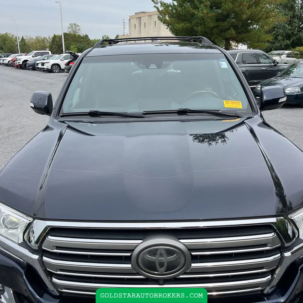 2016 Toyota Land Cruiser Base