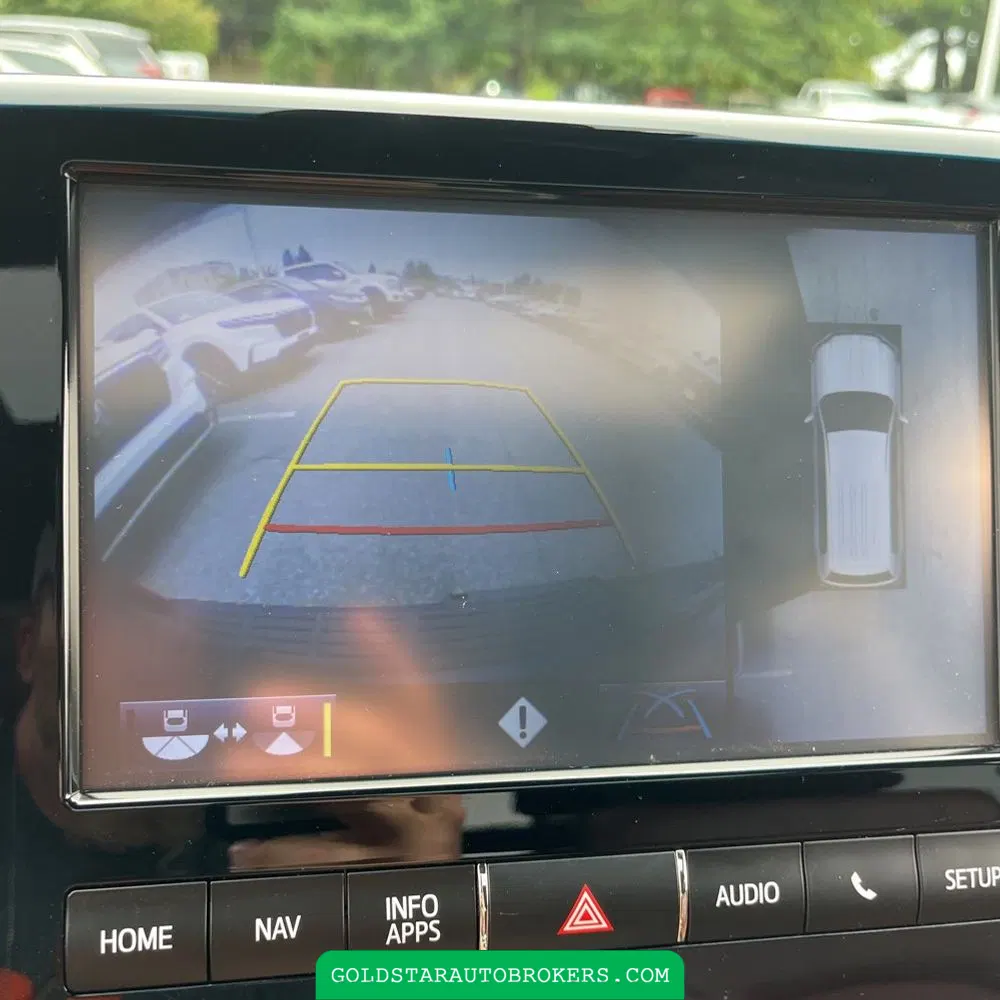 2016 Toyota Land Cruiser Base