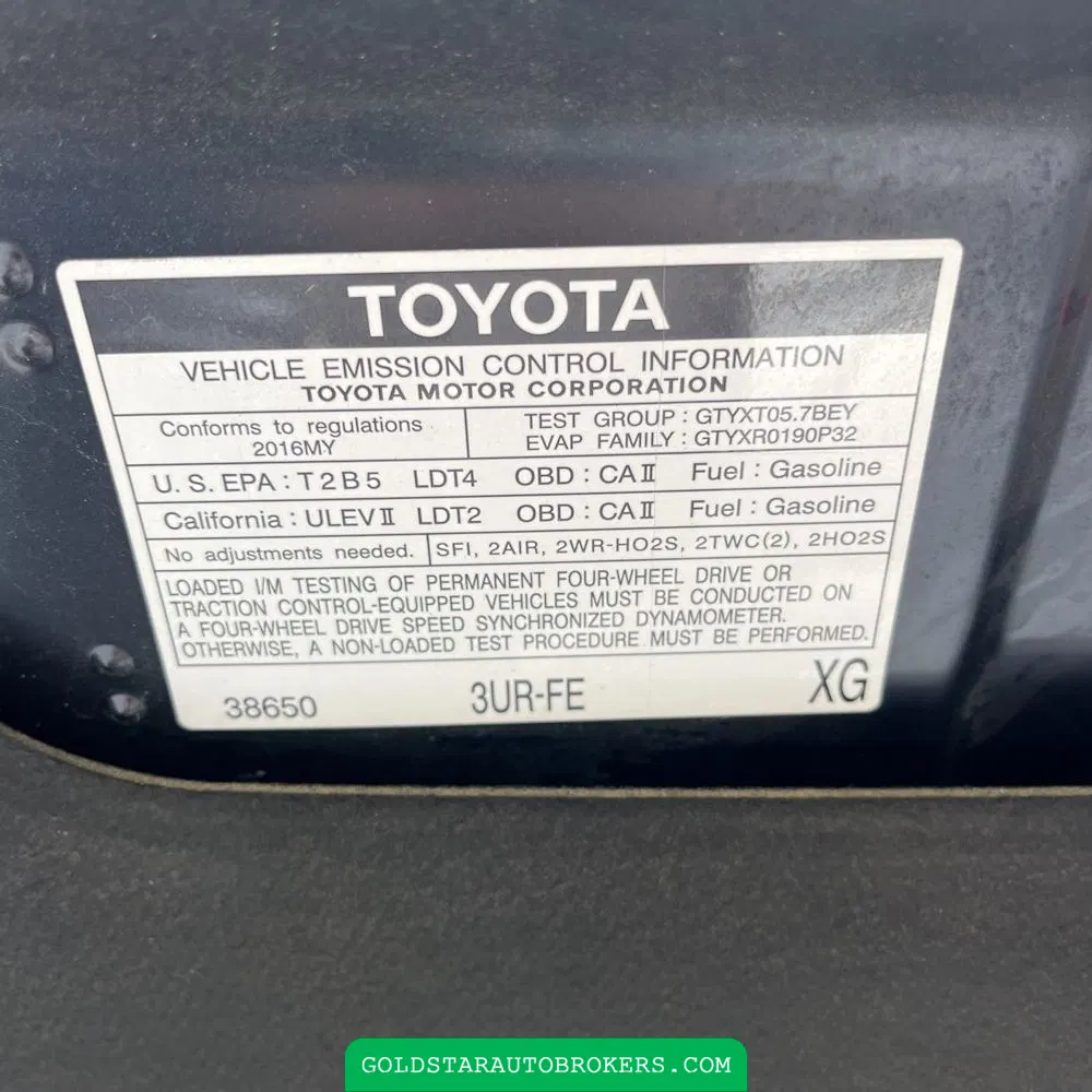 2016 Toyota Land Cruiser Base