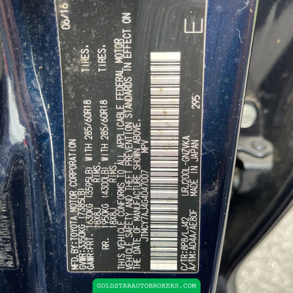 2016 Toyota Land Cruiser Base
