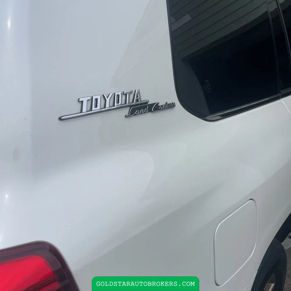 2020 Toyota Land Cruiser Heritage Edition