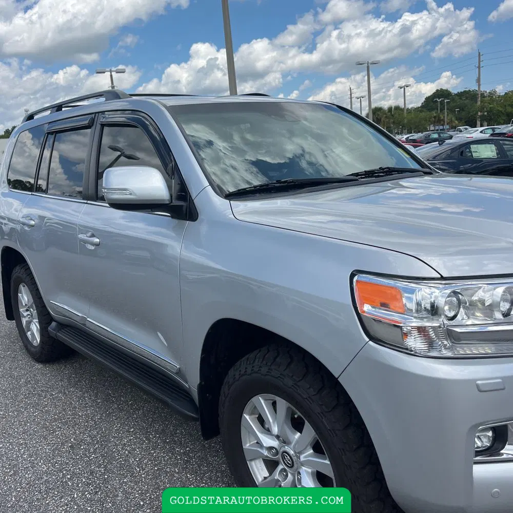 2020 Toyota Land Cruiser Base