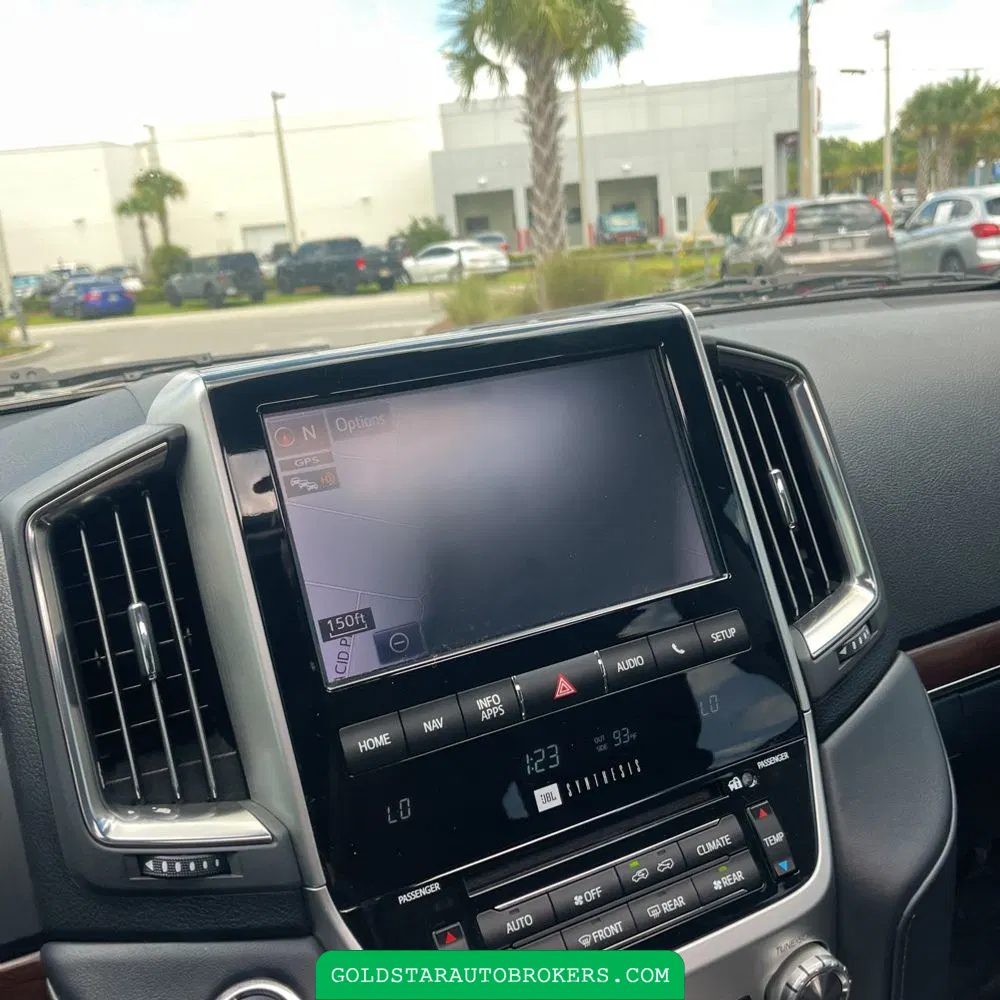 2020 Toyota Land Cruiser Base