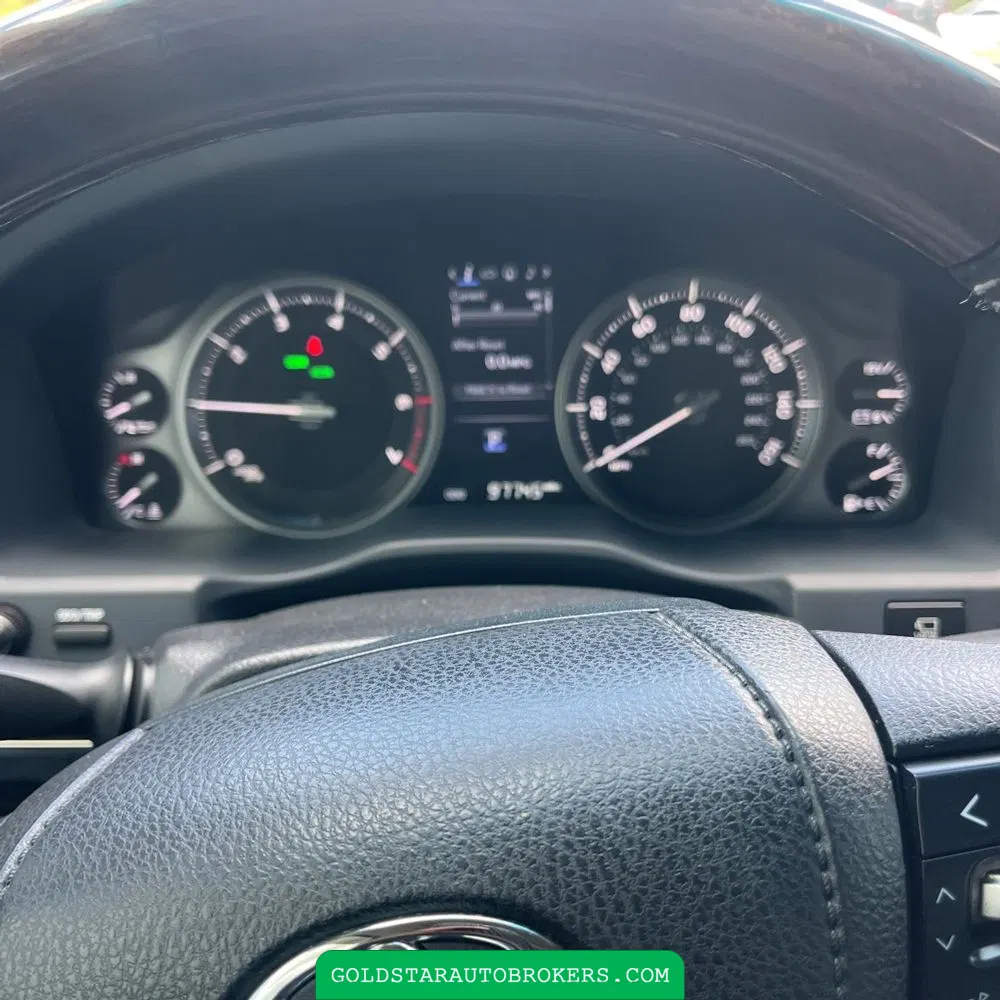 2020 Toyota Land Cruiser Base