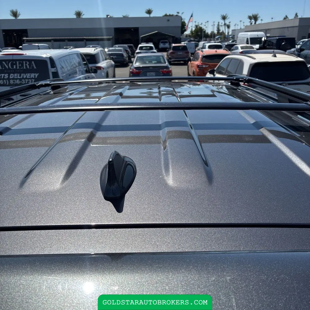 2018 Toyota Land Cruiser Base