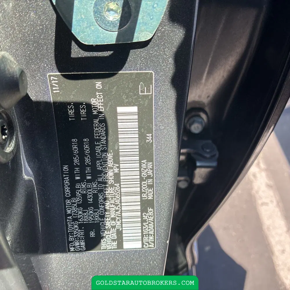 2018 Toyota Land Cruiser Base