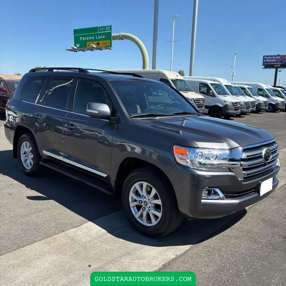 2018 Toyota Land Cruiser Base