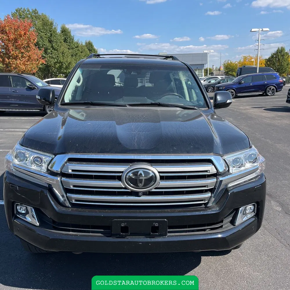 2020 Toyota Land Cruiser Base