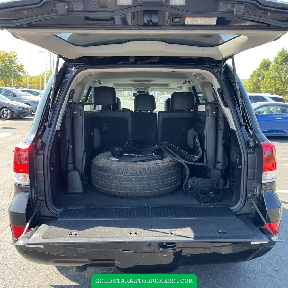 2020 Toyota Land Cruiser Base