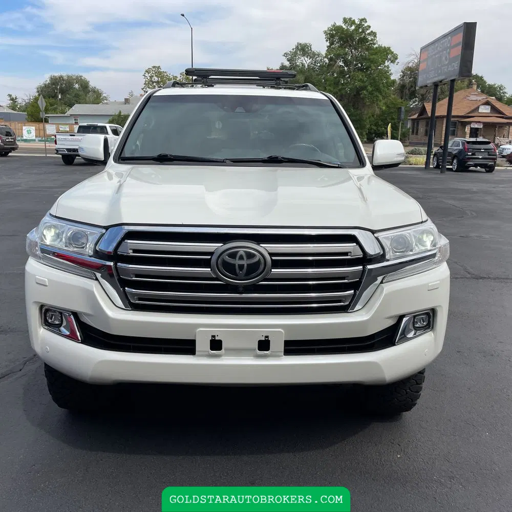 2019 Toyota Land Cruiser Base