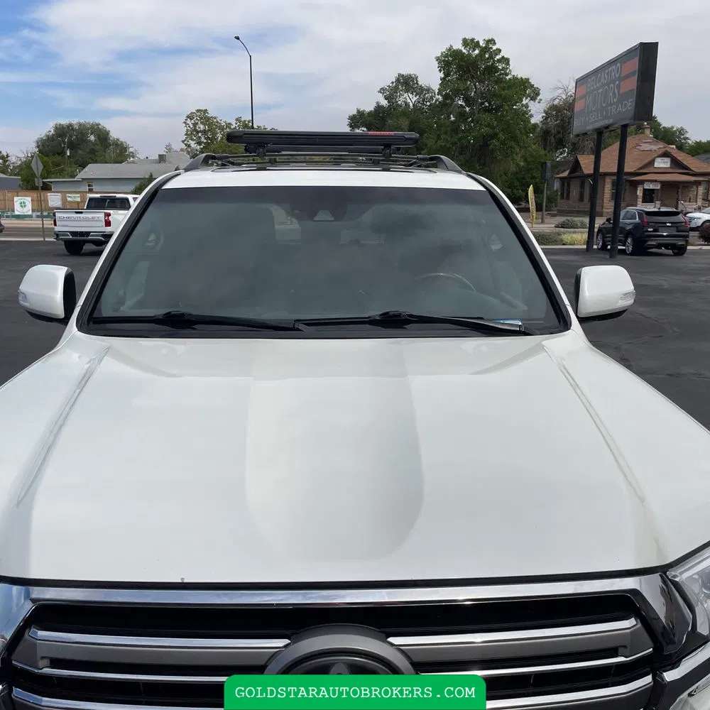 2019 Toyota Land Cruiser Base