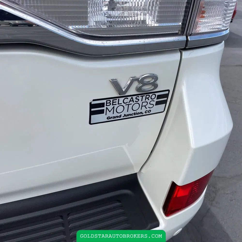 2019 Toyota Land Cruiser Base