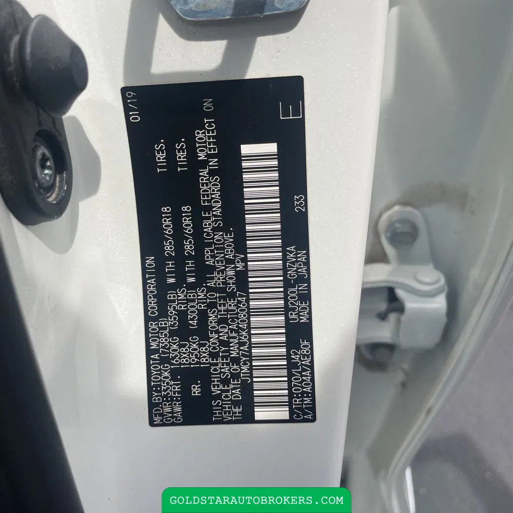 2019 Toyota Land Cruiser Base