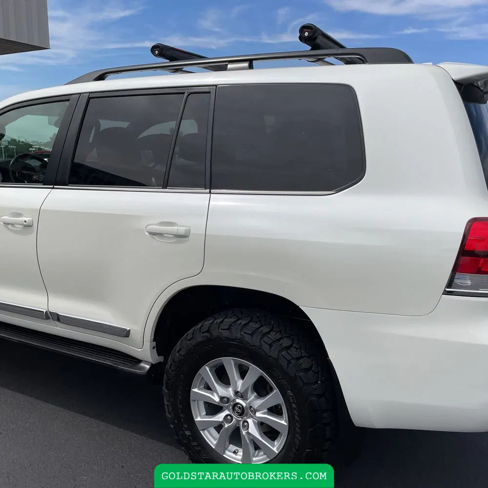 2019 Toyota Land Cruiser Base