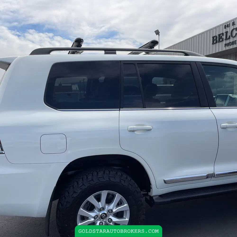 2019 Toyota Land Cruiser Base