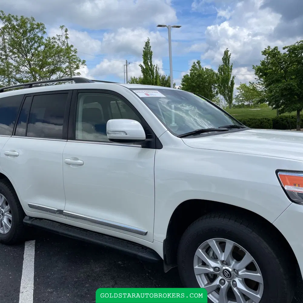 2020 Toyota Land Cruiser Base