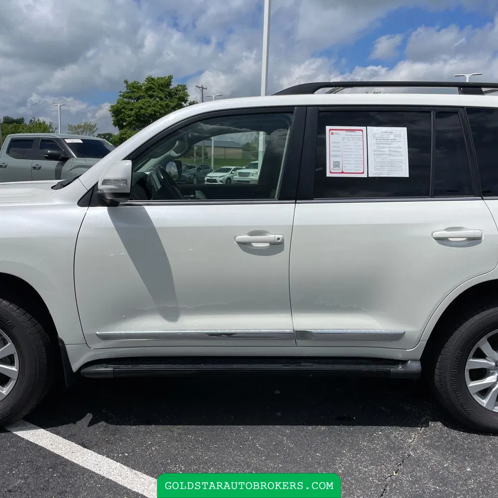 2020 Toyota Land Cruiser Base