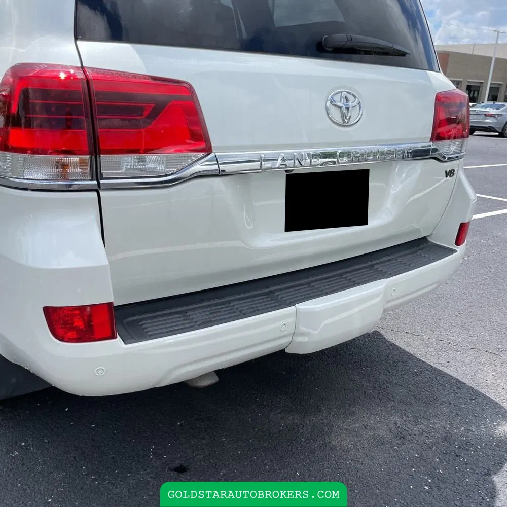 2020 Toyota Land Cruiser Base
