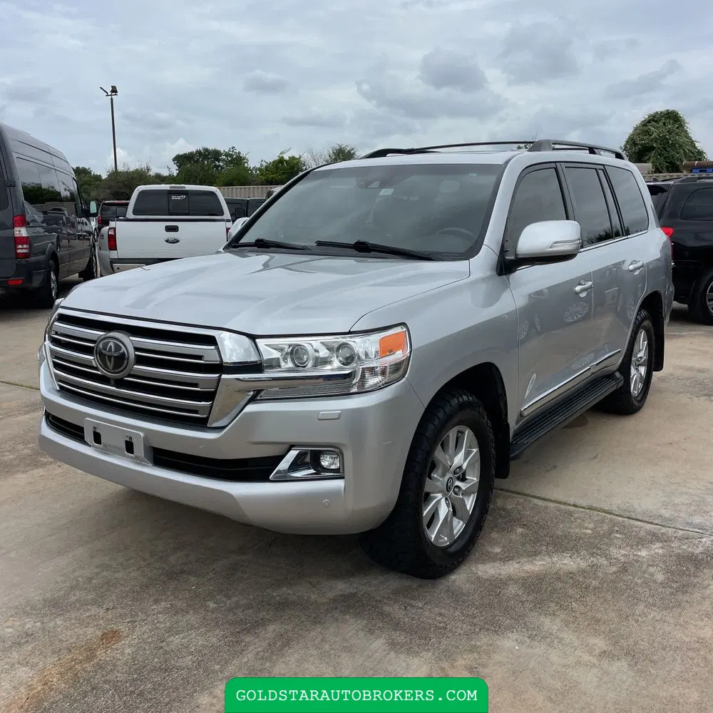 2018 Toyota Land Cruiser Base