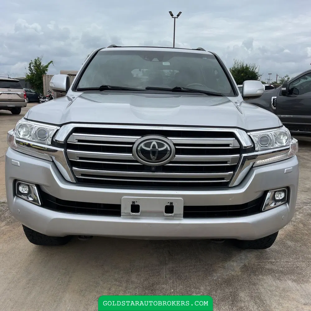 2018 Toyota Land Cruiser Base