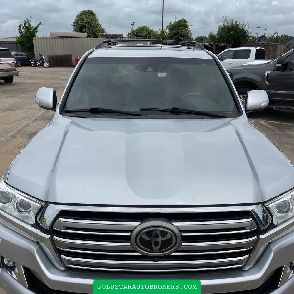 2018 Toyota Land Cruiser Base