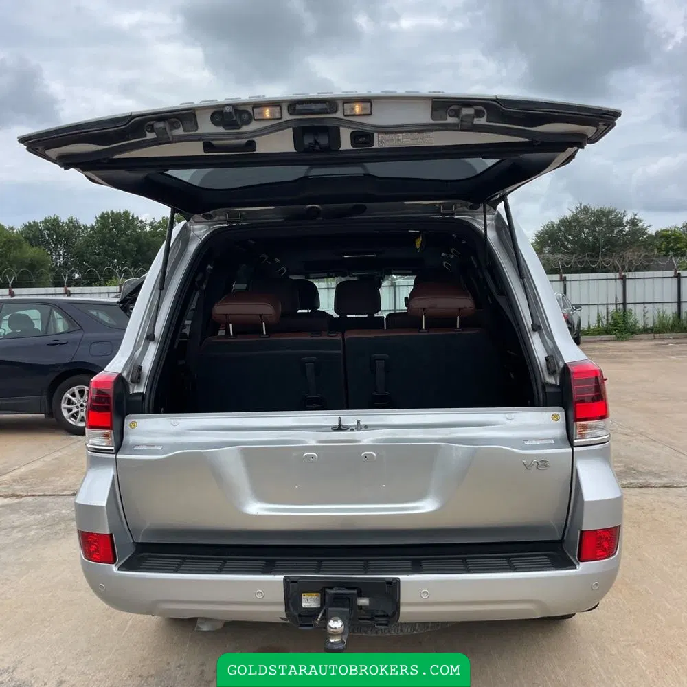2018 Toyota Land Cruiser Base