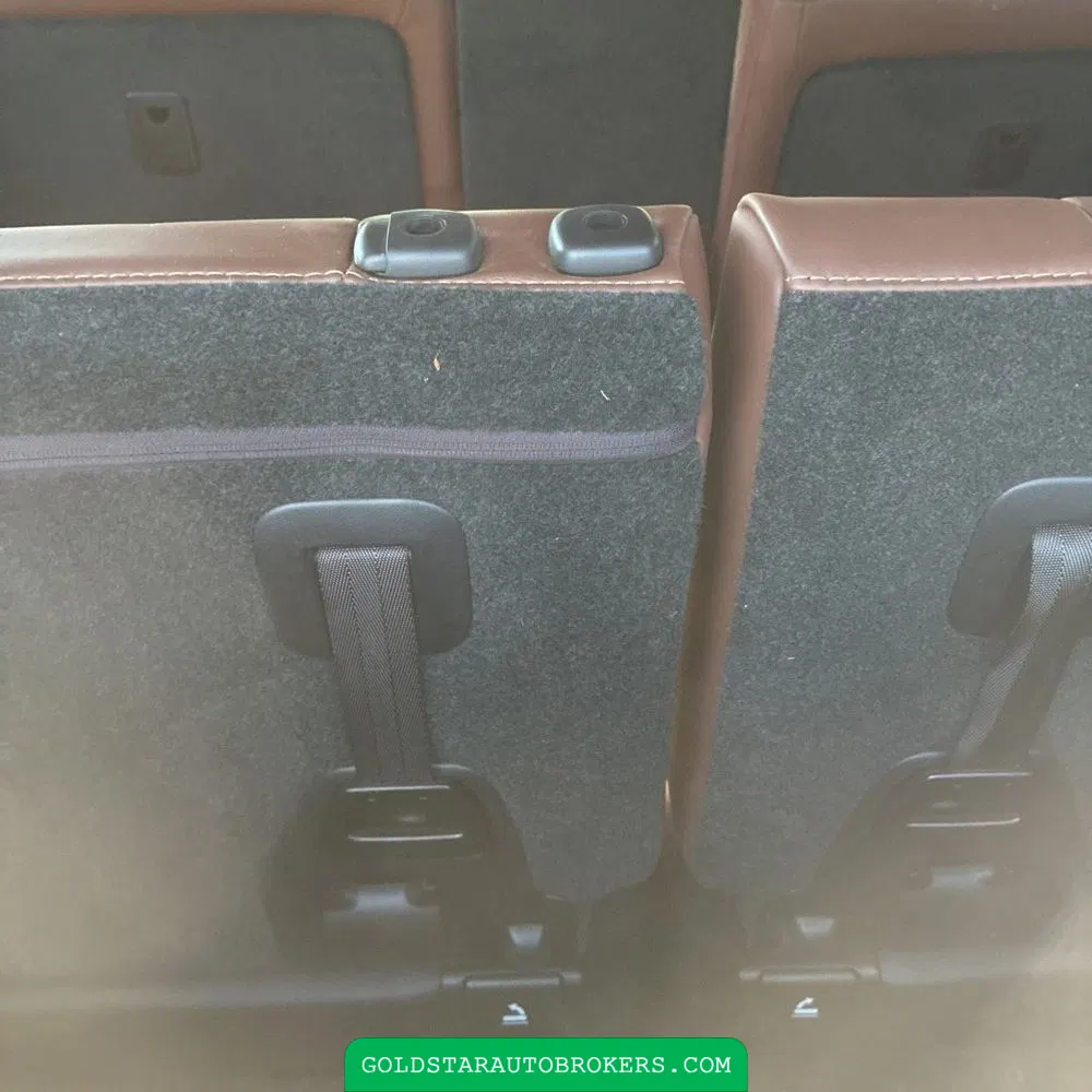 2020 Toyota Land Cruiser Base